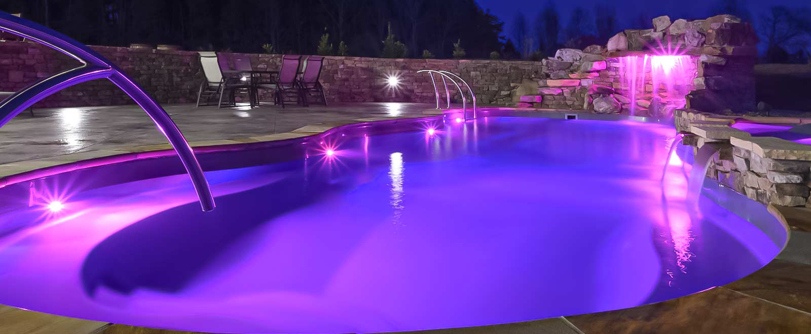 LeisurePools_Enhancements_Header-UnderwaterLighting