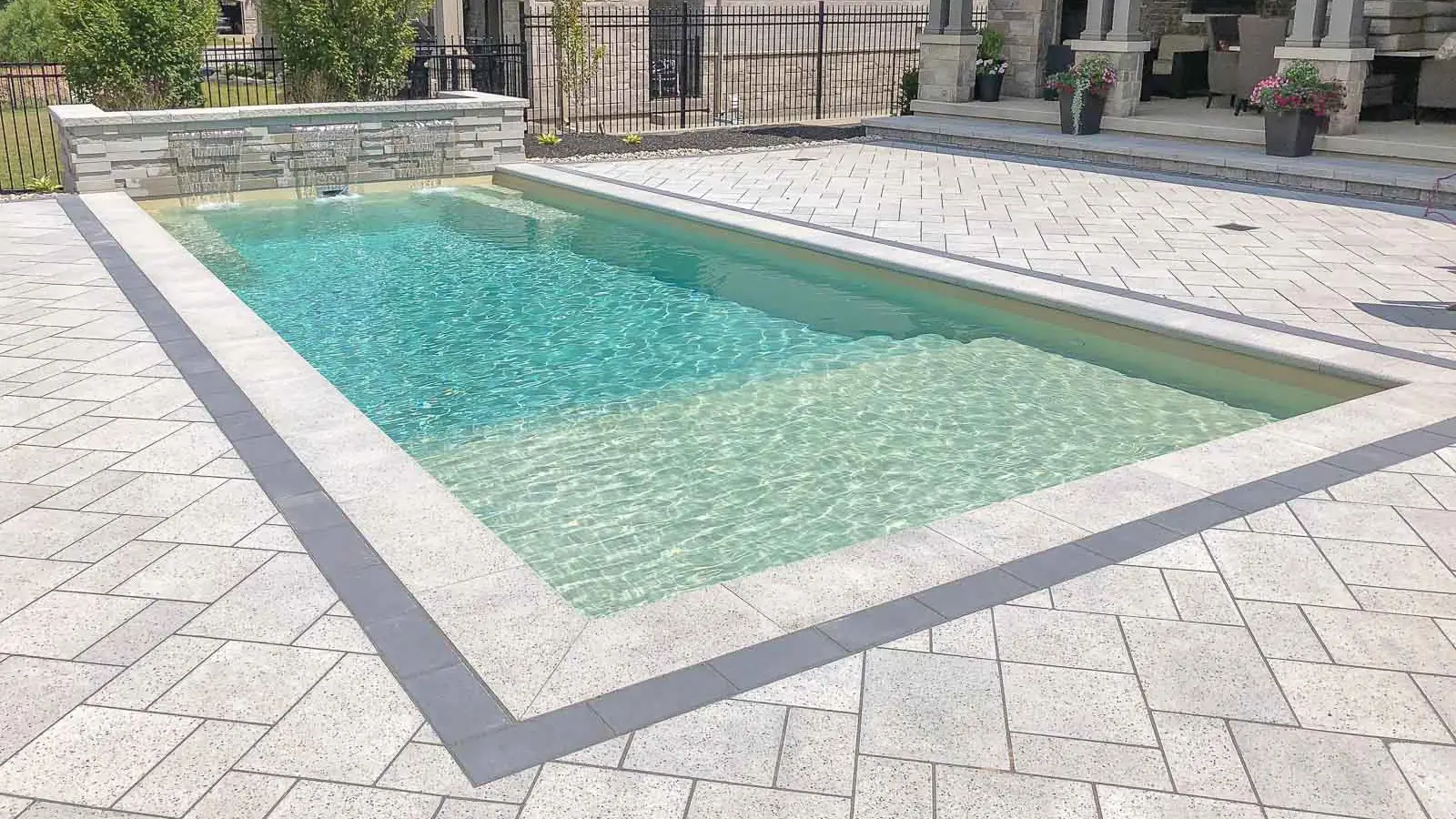 The Summit™ fiberglass pool design - Leisure Pools Houston