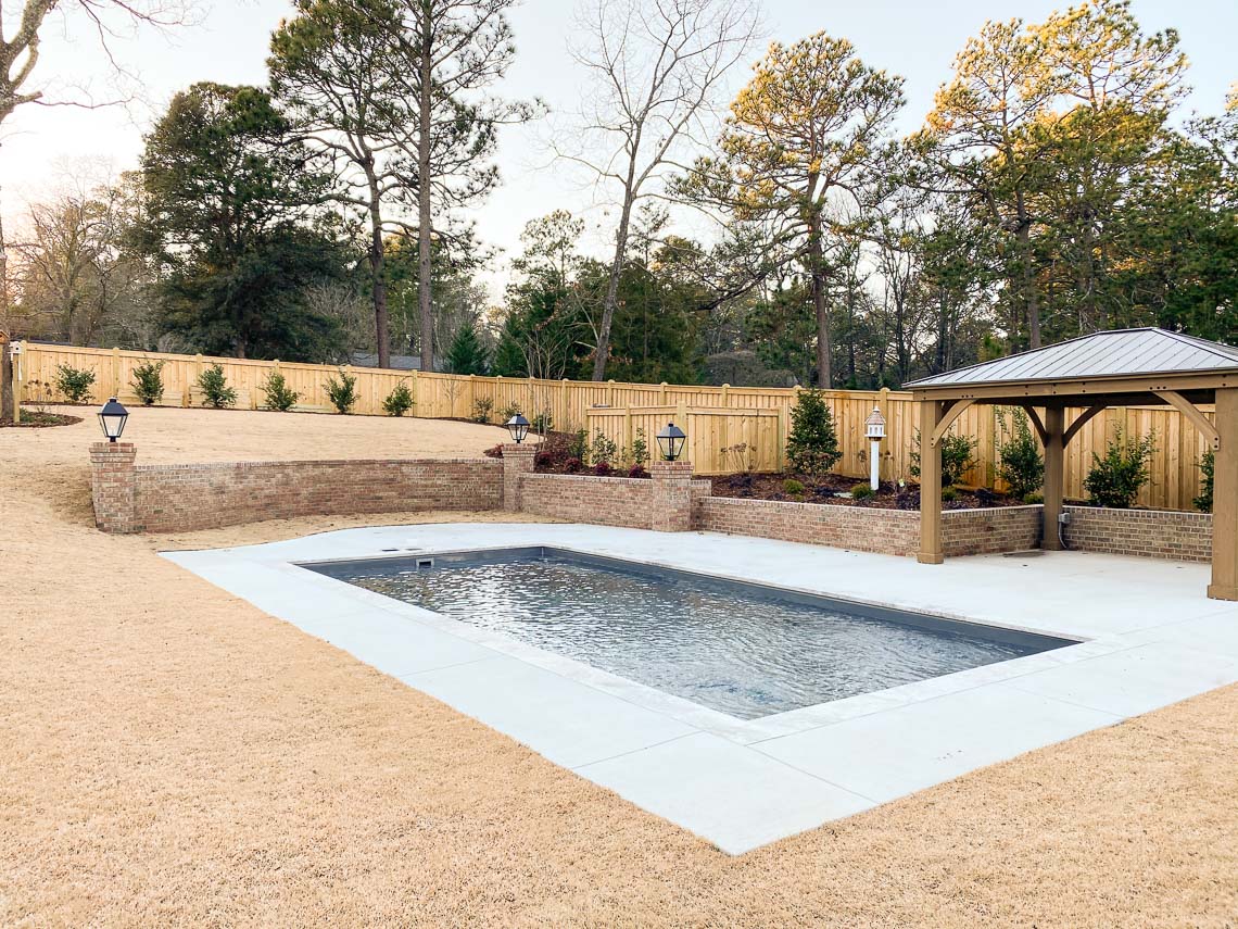 The Summit™ fiberglass pool design - Leisure Pools Houston