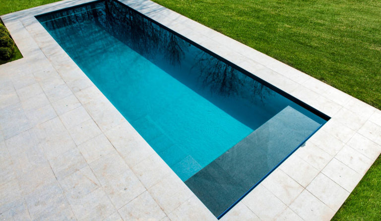 Leisure Pools Cube fiberglass flat bottom swimming pool in Silver Grey