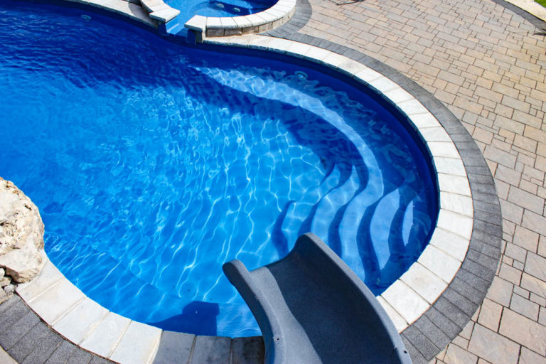The Mediterranean fiberglass diving pool 8-foot deep end plunging depth