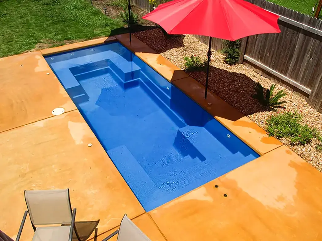 Leisure Pools Palladium Plunge fiberglass inground swimming pool