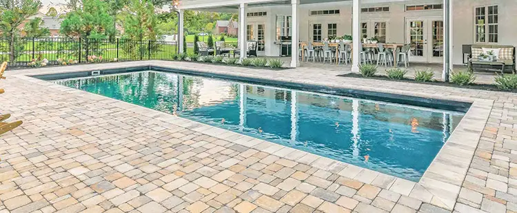 Leisure Pools Infinity inground fiberglass swimming pool