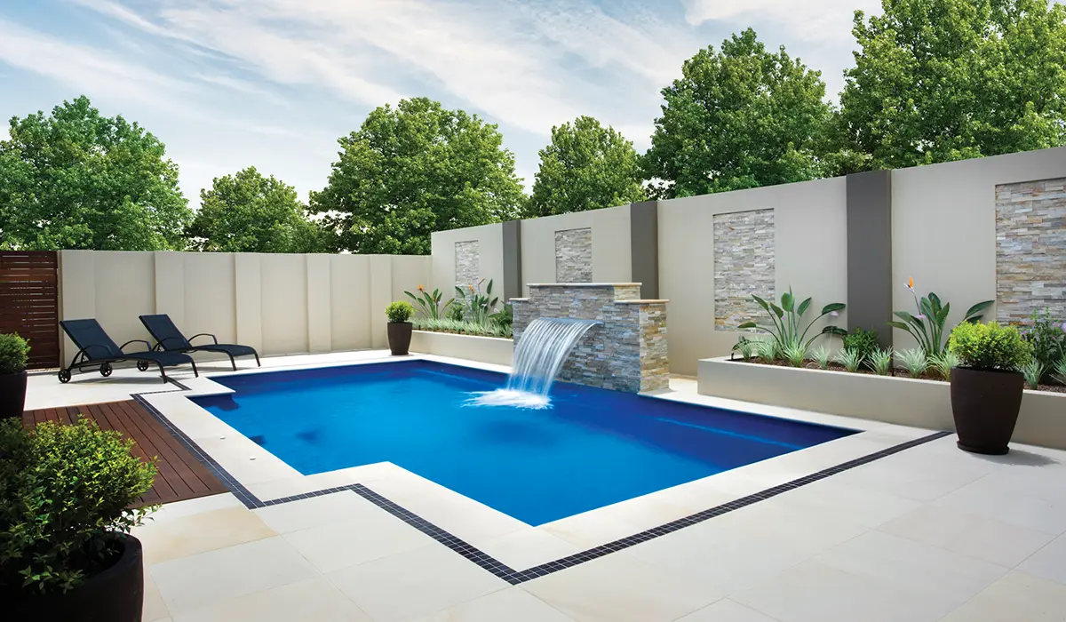 Landscaping privacy ideas for your inground swimming pool