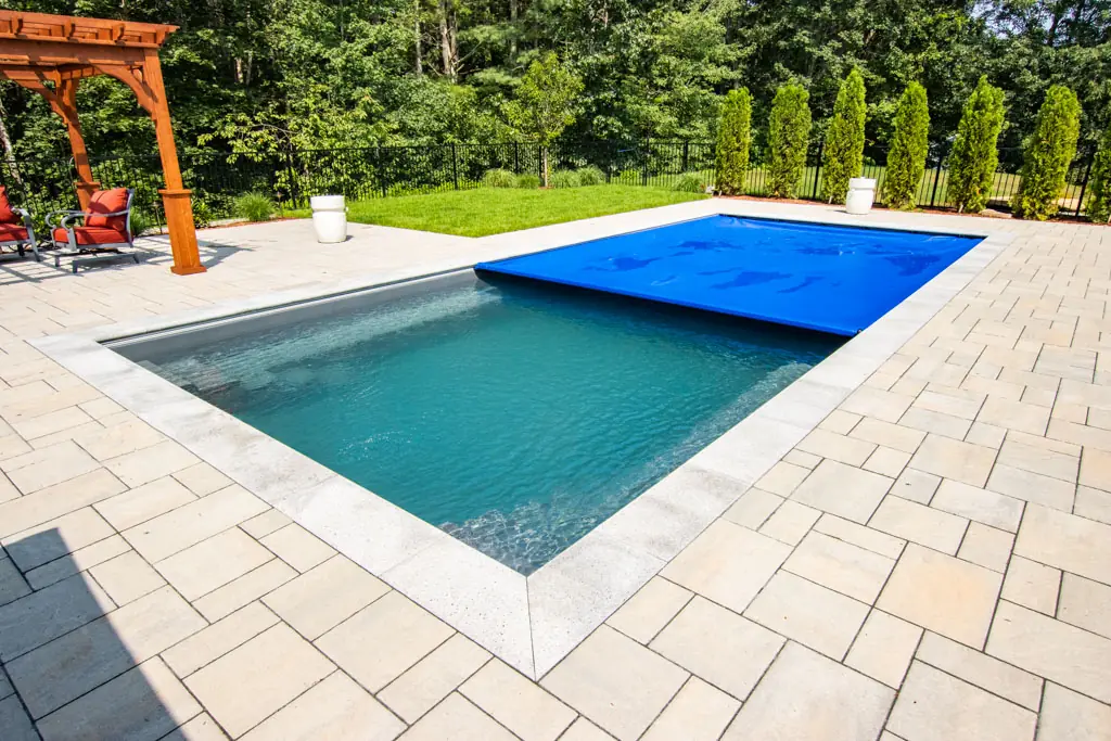Design trends in fiberglass inground swimming pools