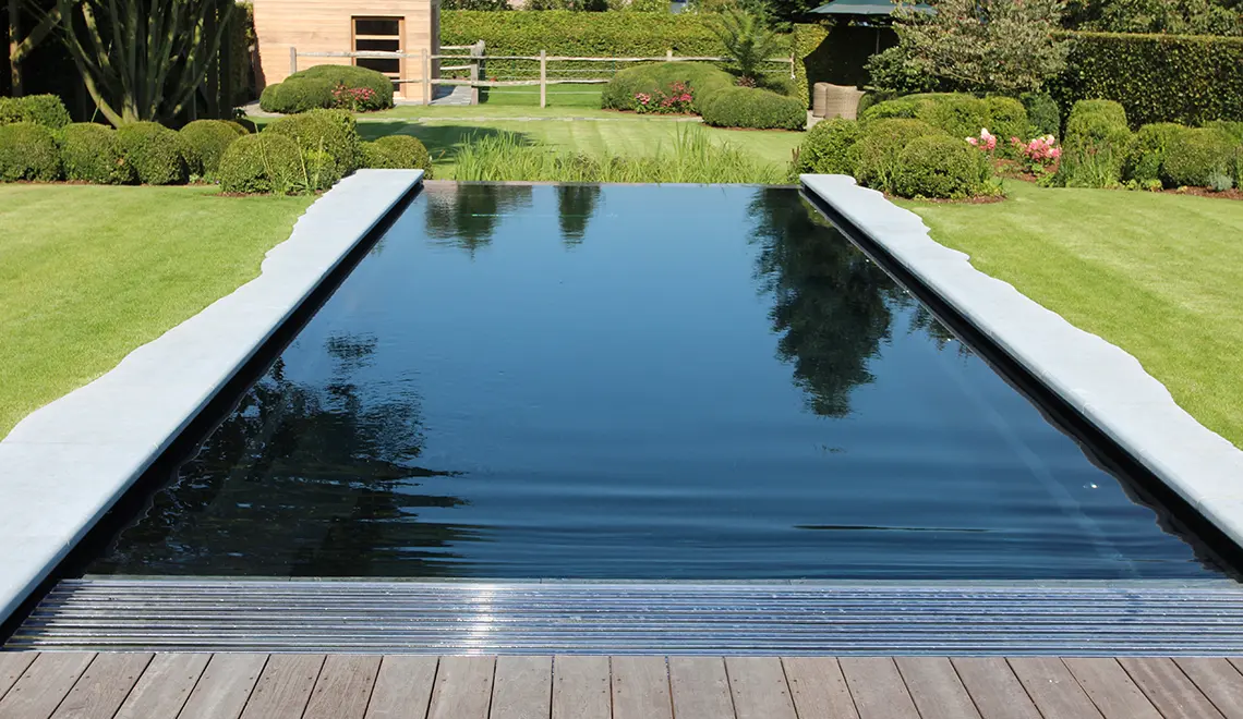 Leisure Pools Cube model in Ebony Blue with automatic cover.