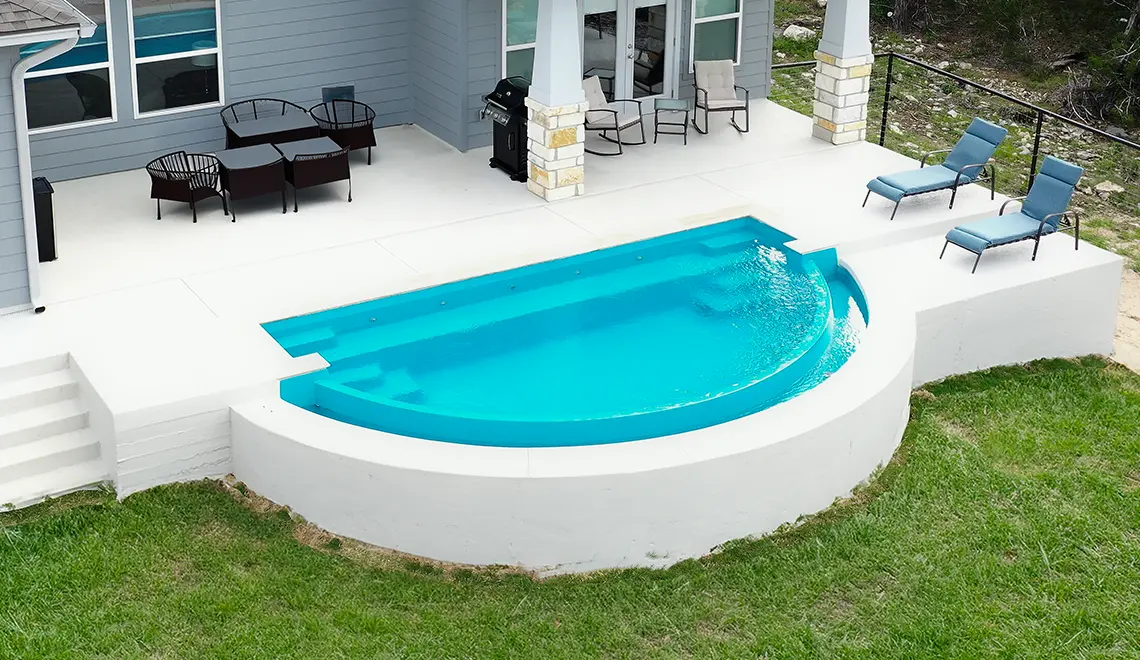Leisure Pools Horizon model full shot
