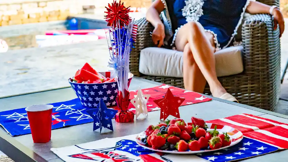 050725-MemorialDayParty-2EssentialPlanningTips Essential Planning Tips for Your Memorial Day Pool Party