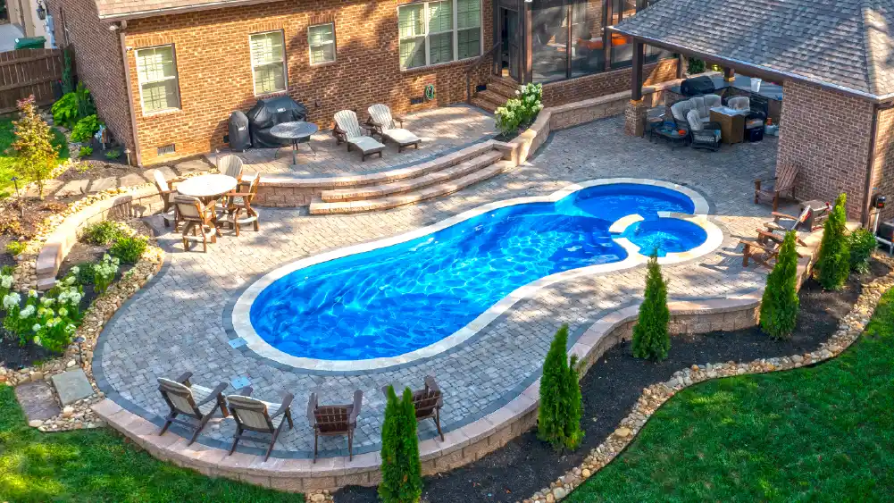 Deciding between Fiberglass vs. Vinyl Pool vs. Concrete Pools