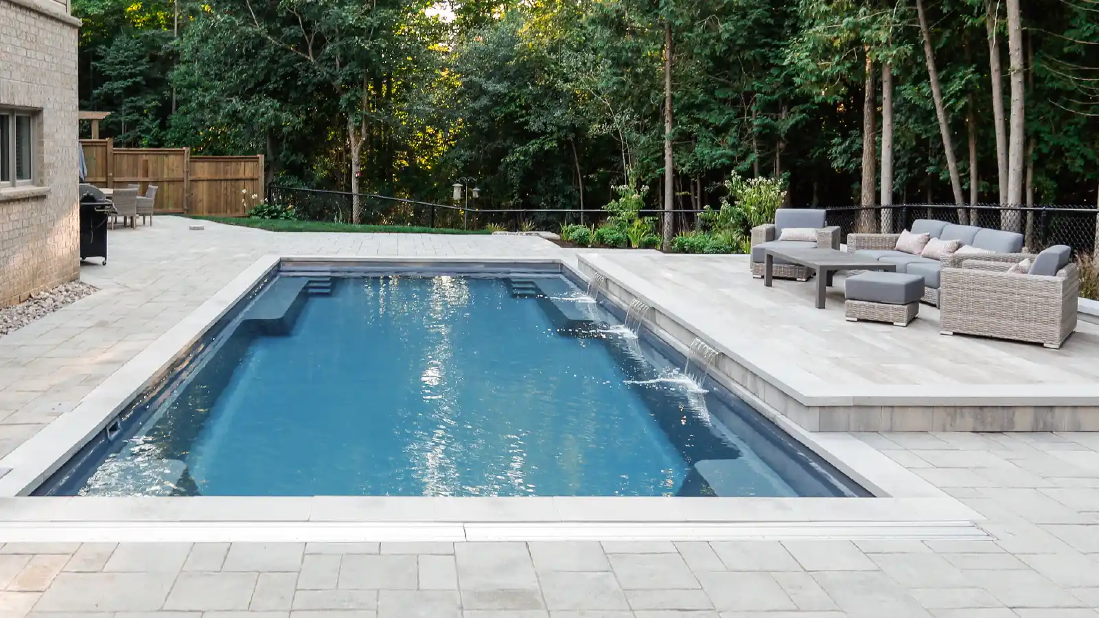 061125-SmartPoolFinancing-1Hero Smart Pool Financing: Your Guide to Affordable Backyard Luxury