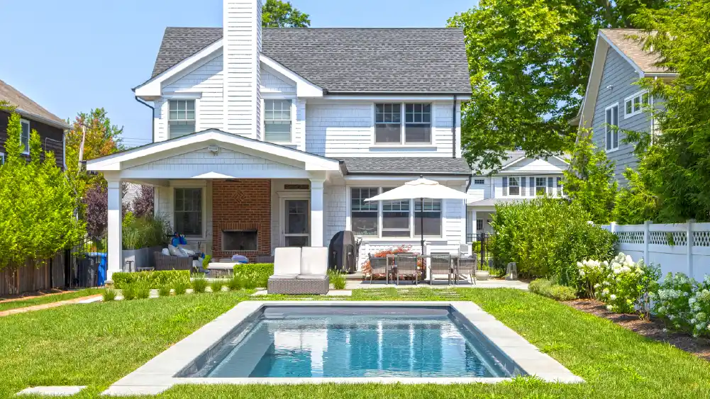 061125-SmartPoolFinancing-2SwimmingPoolCosts Swimming Pool Costs: What You Need to Budget For