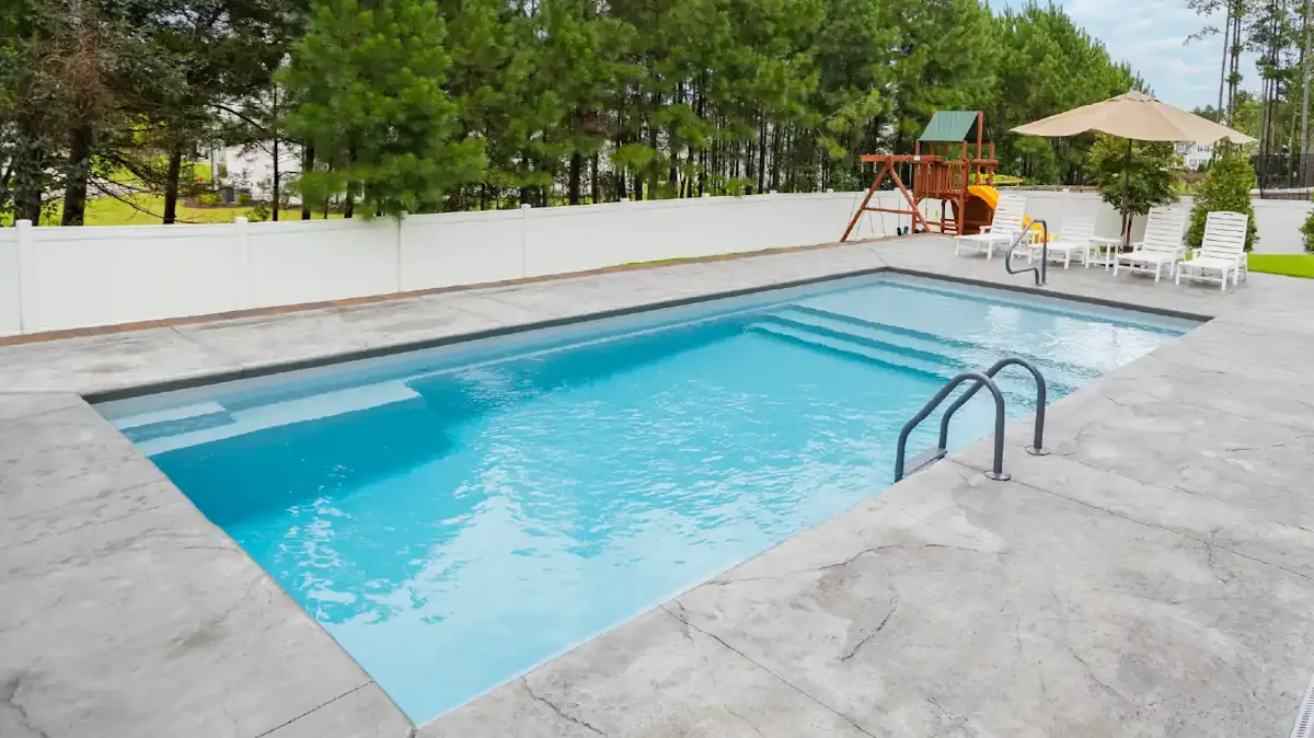 Planning your Illinois pool: questions that shape your vision