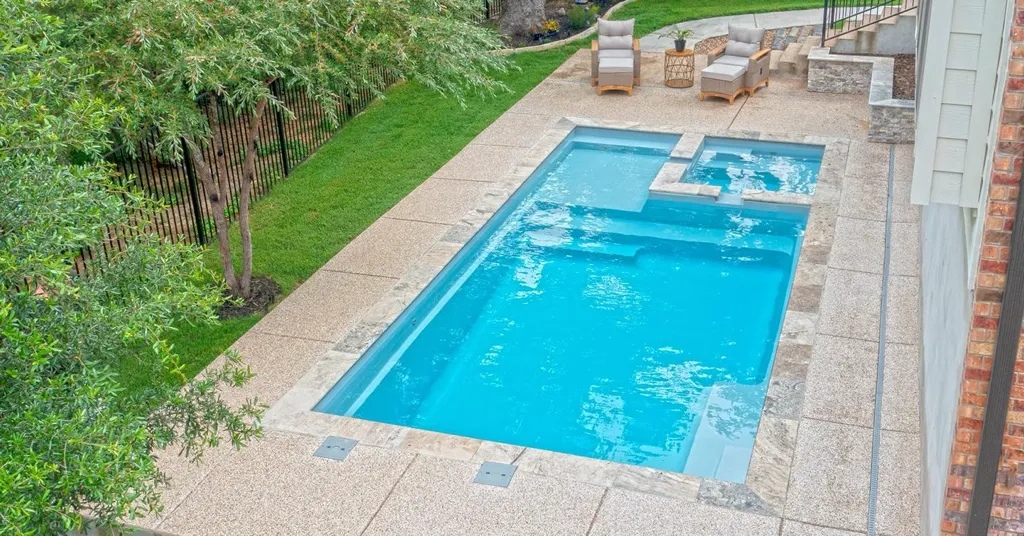 Leisure-Pools-Waco-Texas-Limitless26-Silver-Grey-Photo-Gallery-1
