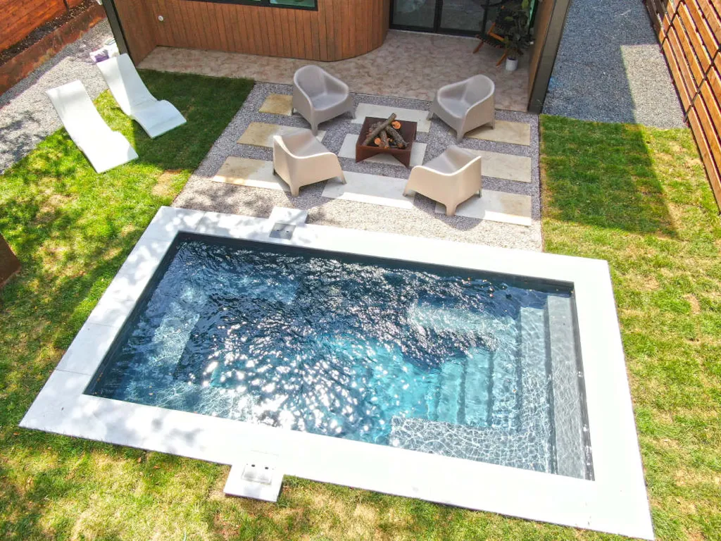 Leisure-San-Antonio-Fiberglass-Pools-Texas-Photo-Gallery-3