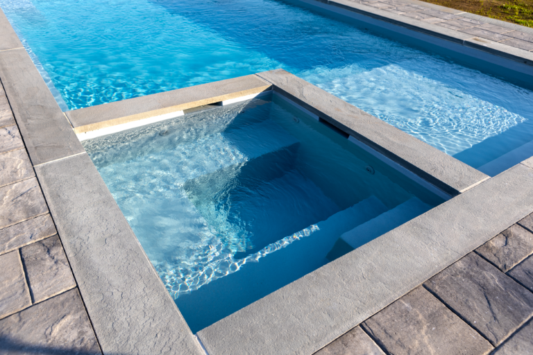 Test Pool Spa