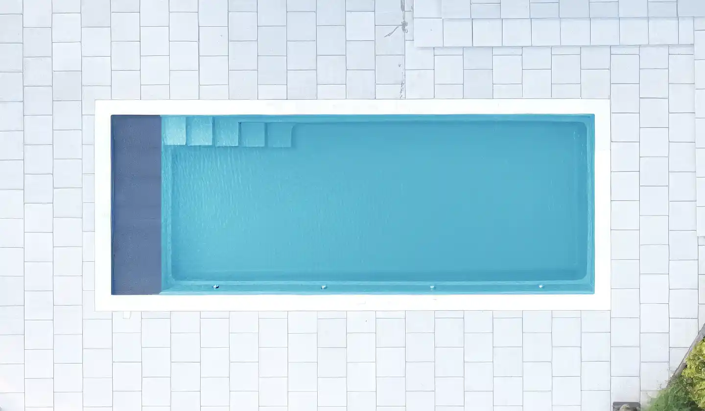 The Cube with Cover pool in Crystal Blue