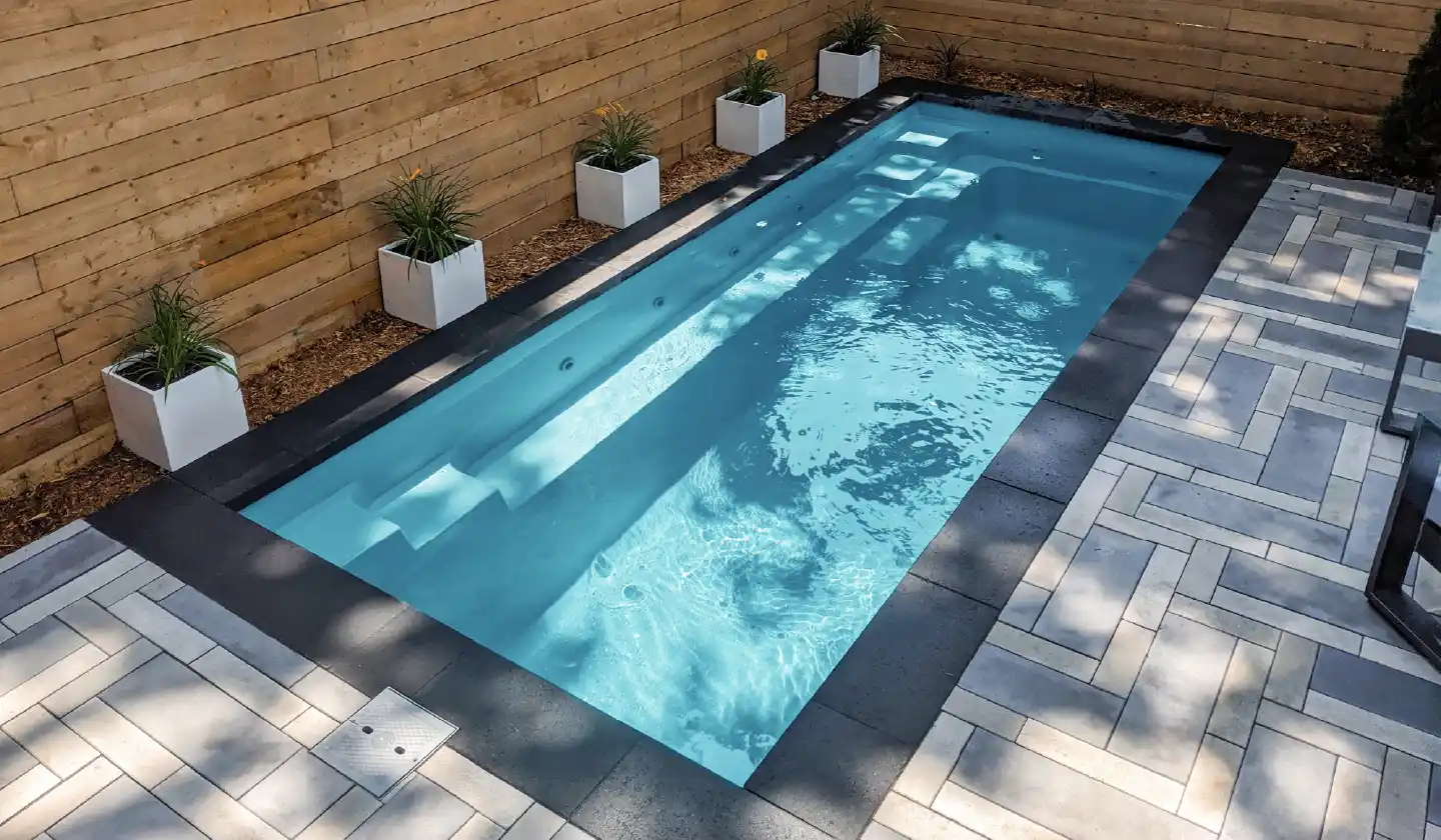 The Esprit pool in Aquamarine