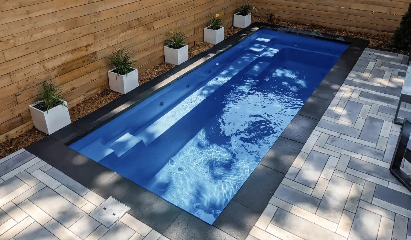 The Esprit pool in Sapphire Blue