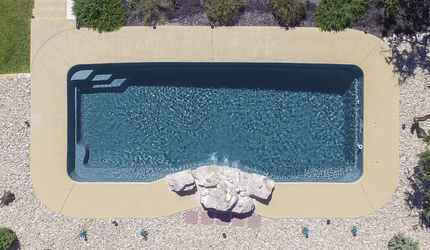 The Moroccan pool in Graphite Grey