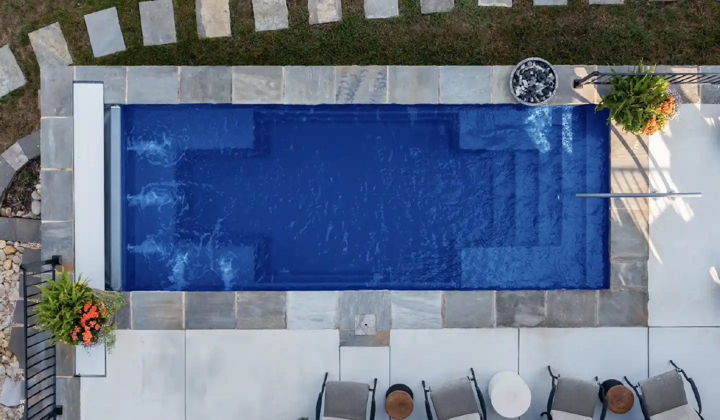 The Palladium Plunge pool in Sapphire Blue