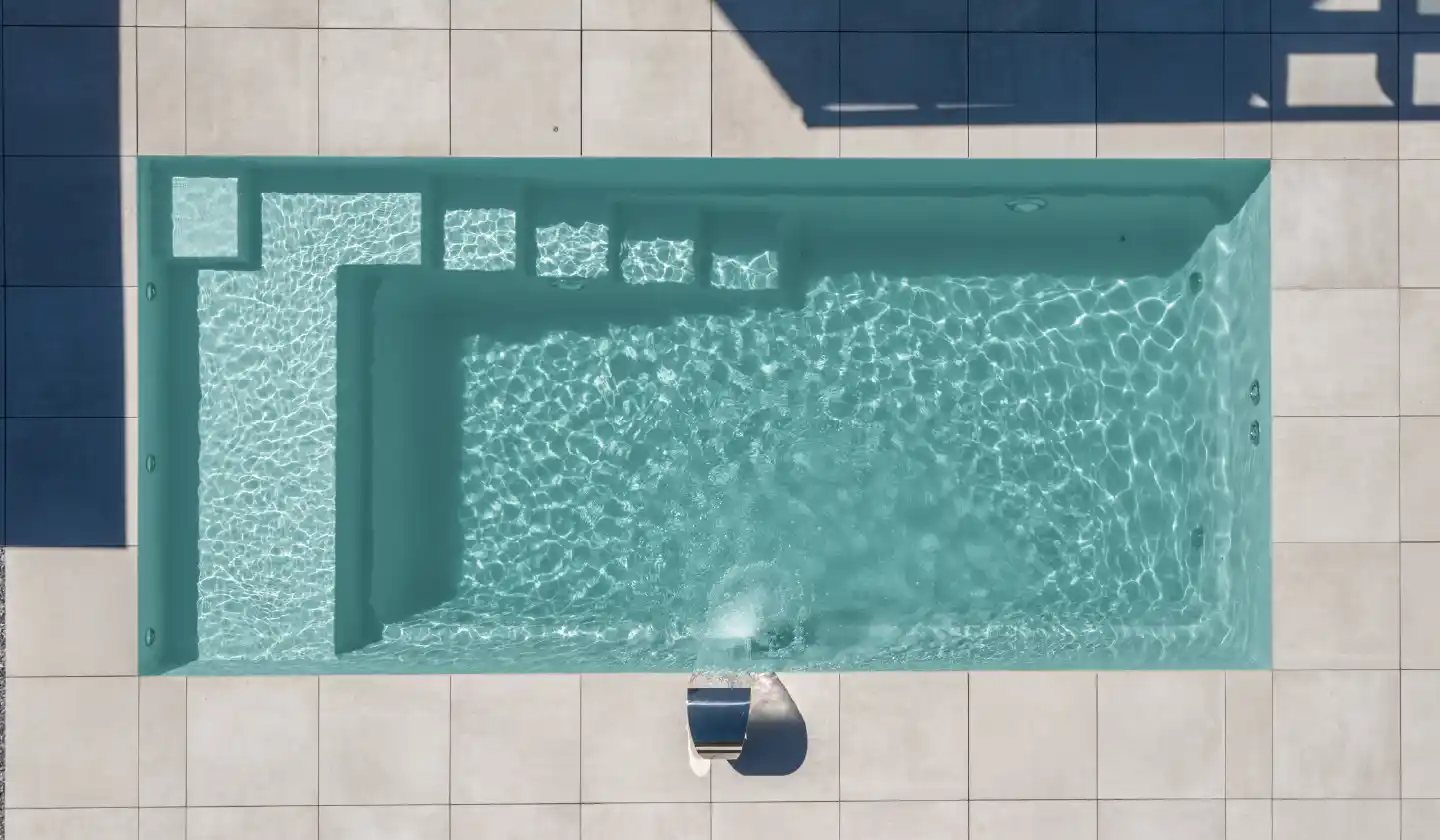 The Precision pool in Diamond Sand