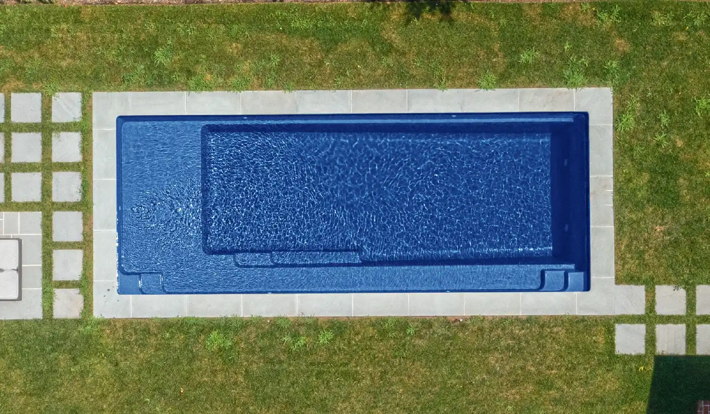 The Reflection with Splash Deck pool in Sapphire Blue