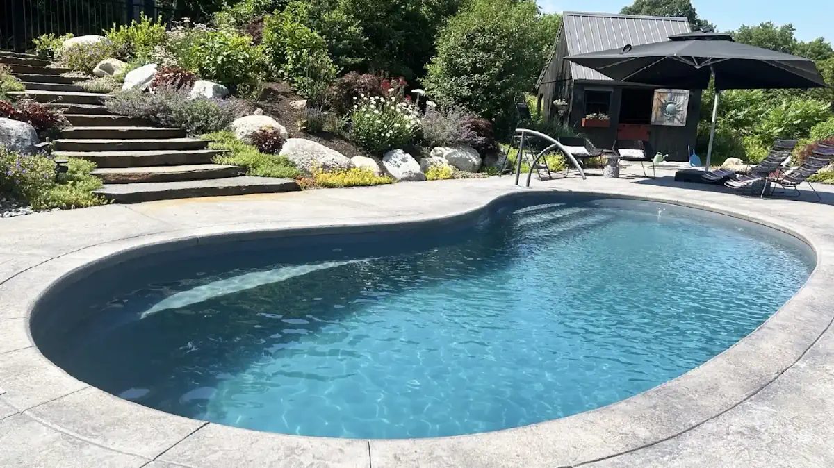 What makes Massachusetts a challenging environment for pools?