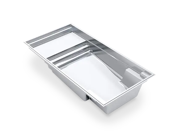 3D rendering of The Pinnacle™ 30 rectangular fiberglass pool, featuring a full-width splash deck, broad entry steps and swim-out seating.